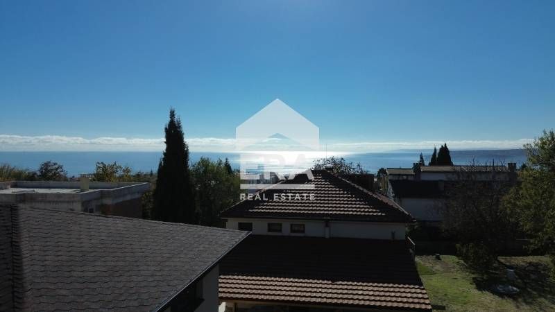 Ексклузивен урегулиран поземлен имот за продажба, с морска панорама, в