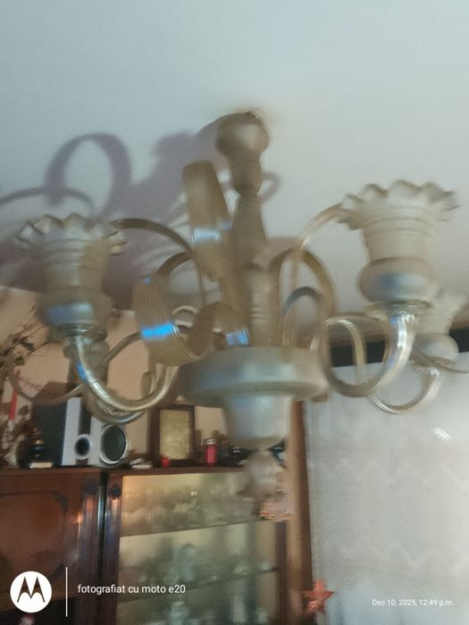 Vând candelabru mare