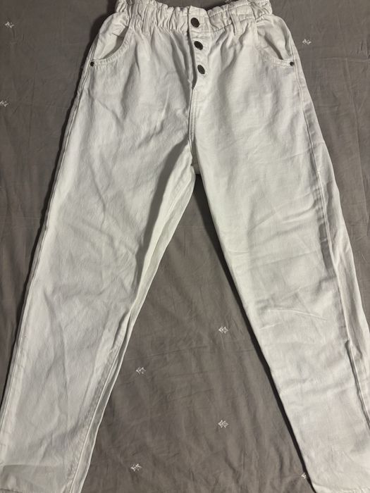 Детски дънки на Mango