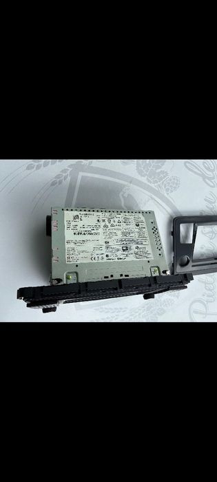 Vând/schimb (doar cu telefon schimb) Media player touch Skoda octavia-