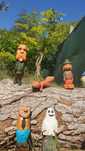 Sculpturi de lemn figurine diverse pitici lemn lucrate manual. Cadou