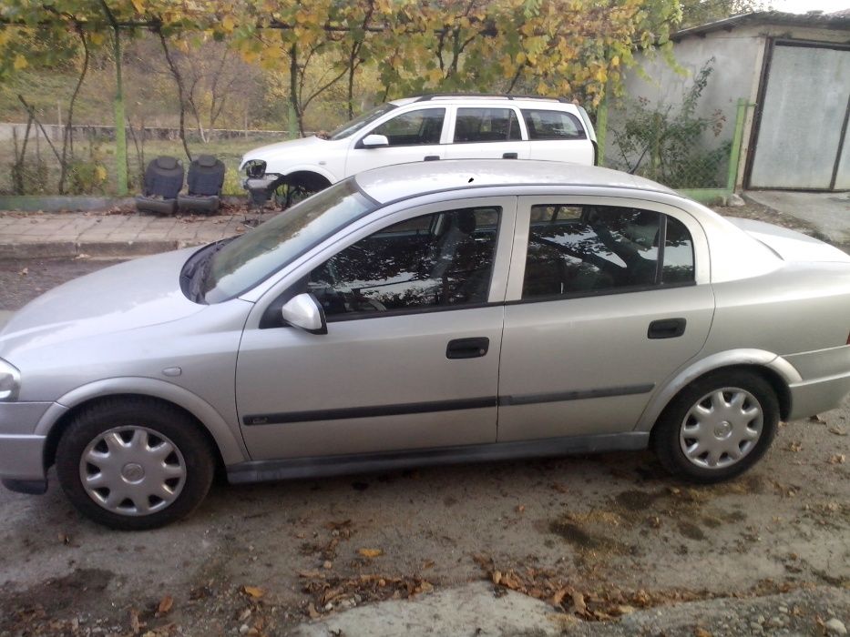 opel astra 1.6 16v--101кс - на части