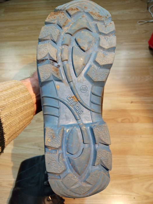 Bocanci cizme de lucru iarnă Atlas nr 43 S3