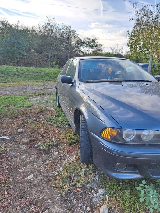 Vând sau schimb BMW e39 525