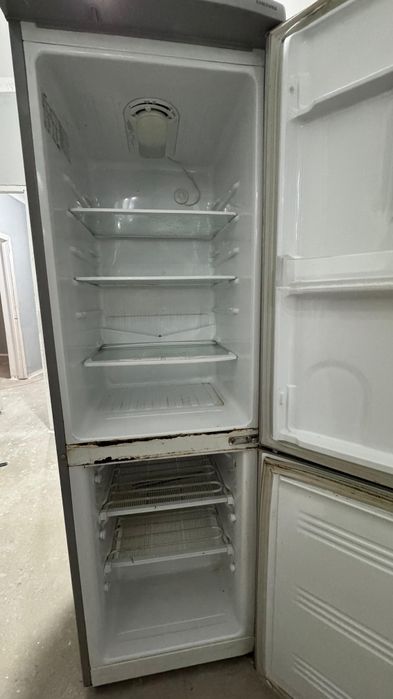 Холодильник рабочие