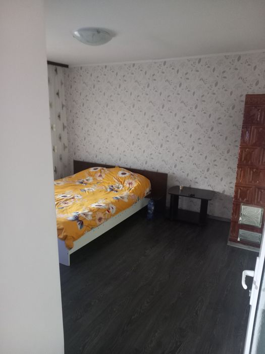 Vând/ schimb cu apartament casa