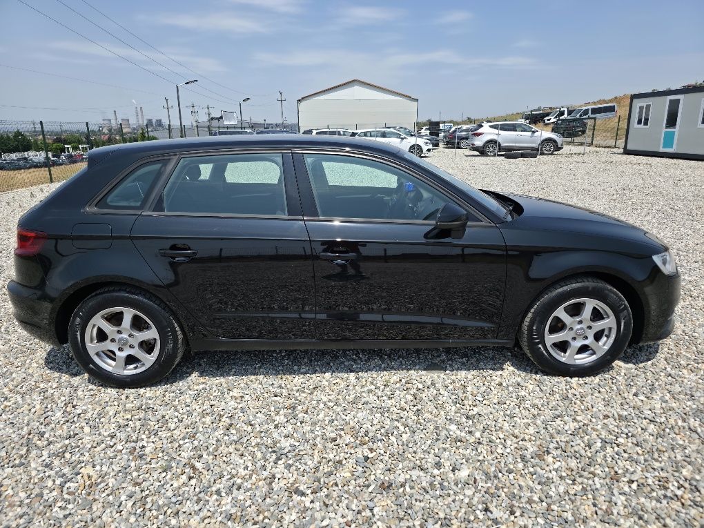 AUDI A3 # 2014 # 1.4 Benzina # Navigatie # BiXenon # LED # Senzori par