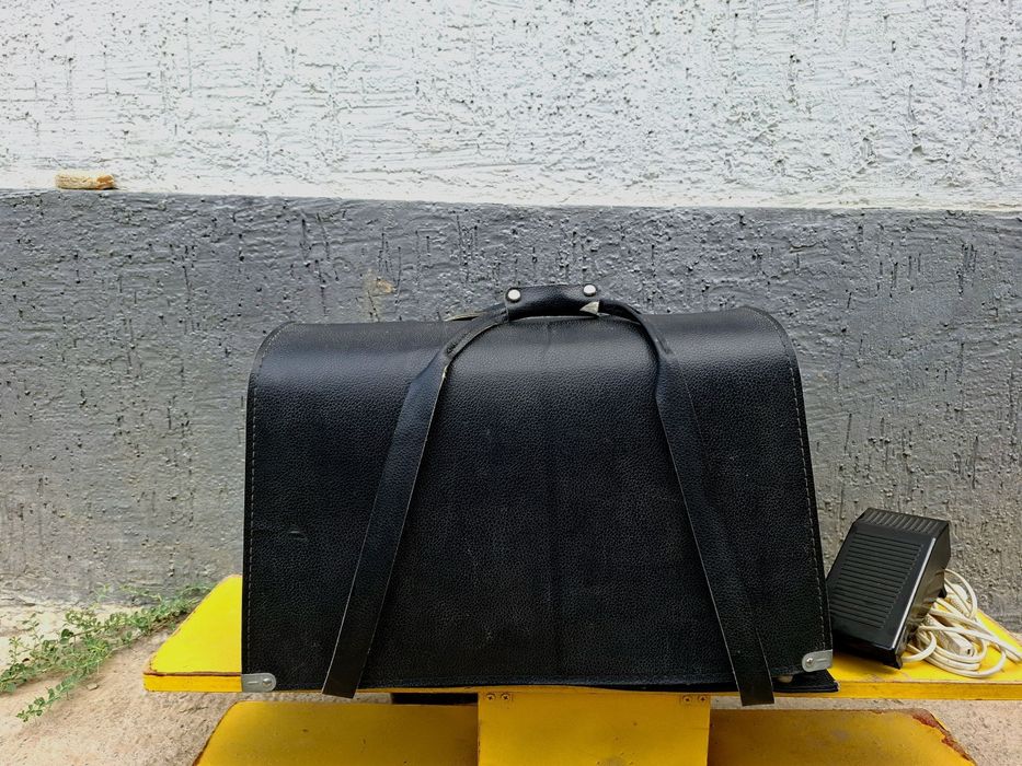 Немецкая швейная машина Veritas в отличном состояние