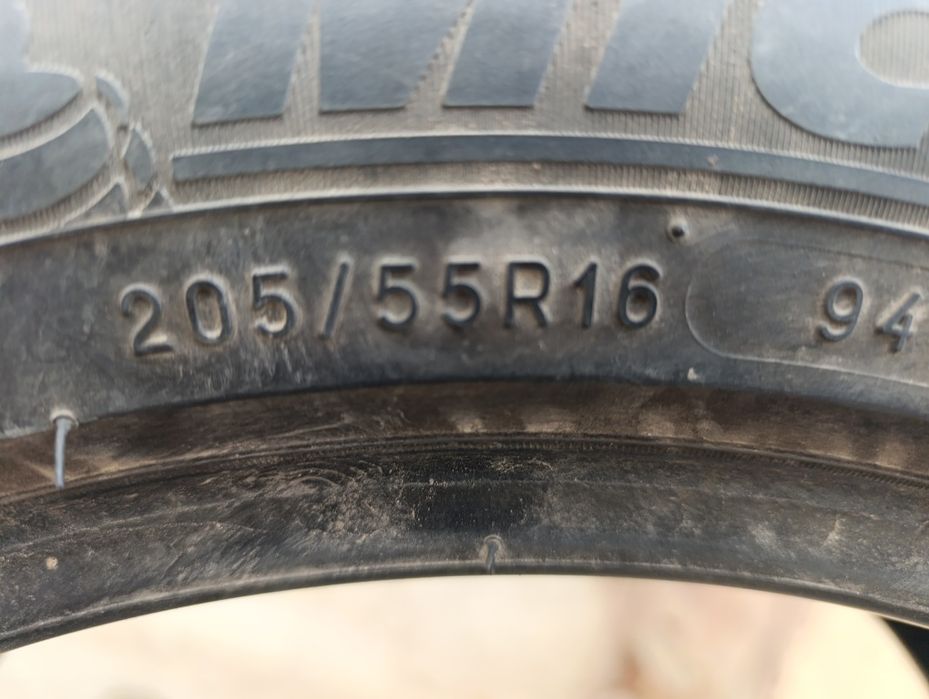 Продаю шины от мишлена 205/55/R16 зимние