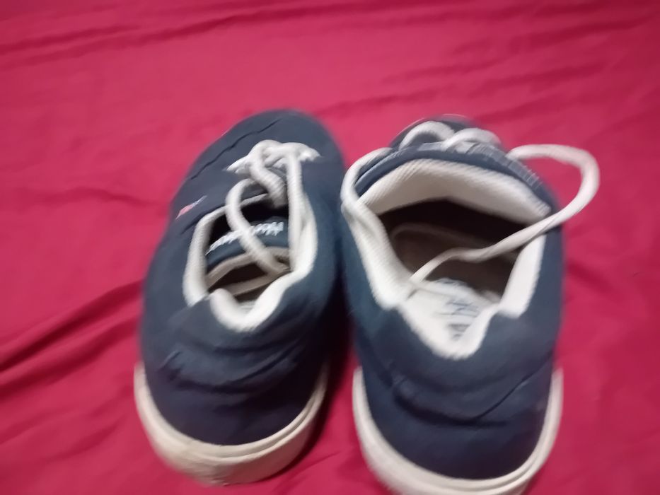 ¥ vand doua perechi adidași quechua si northbrook marime 43