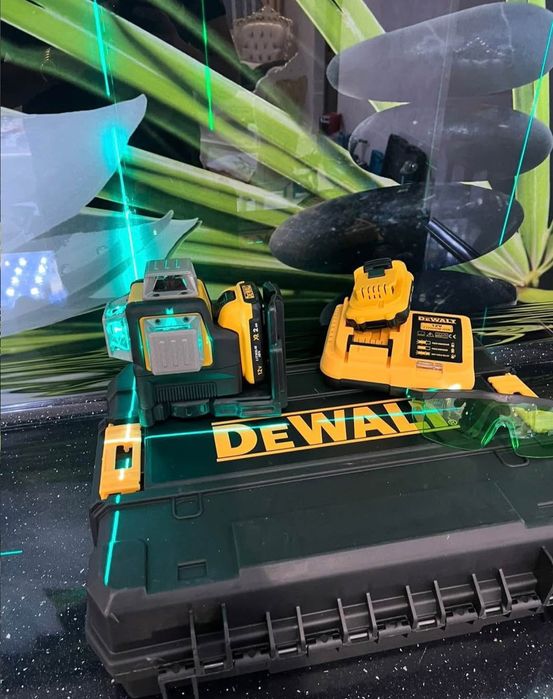 Чисто нов Лазарен Нивелир DeWalt 4D