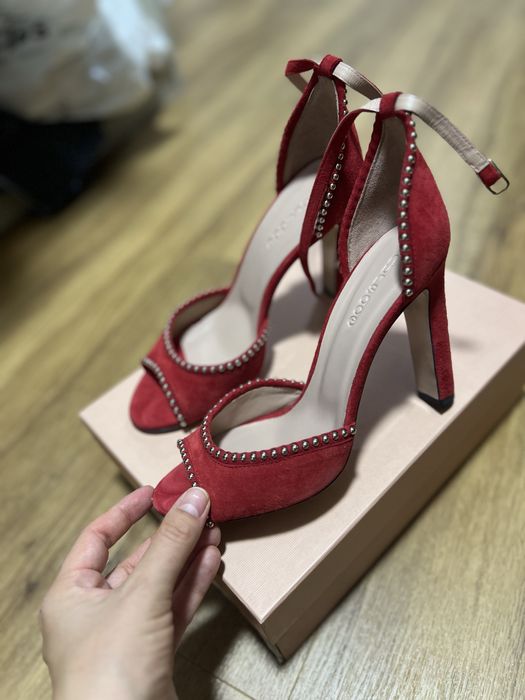 Обувь кожанная nursace