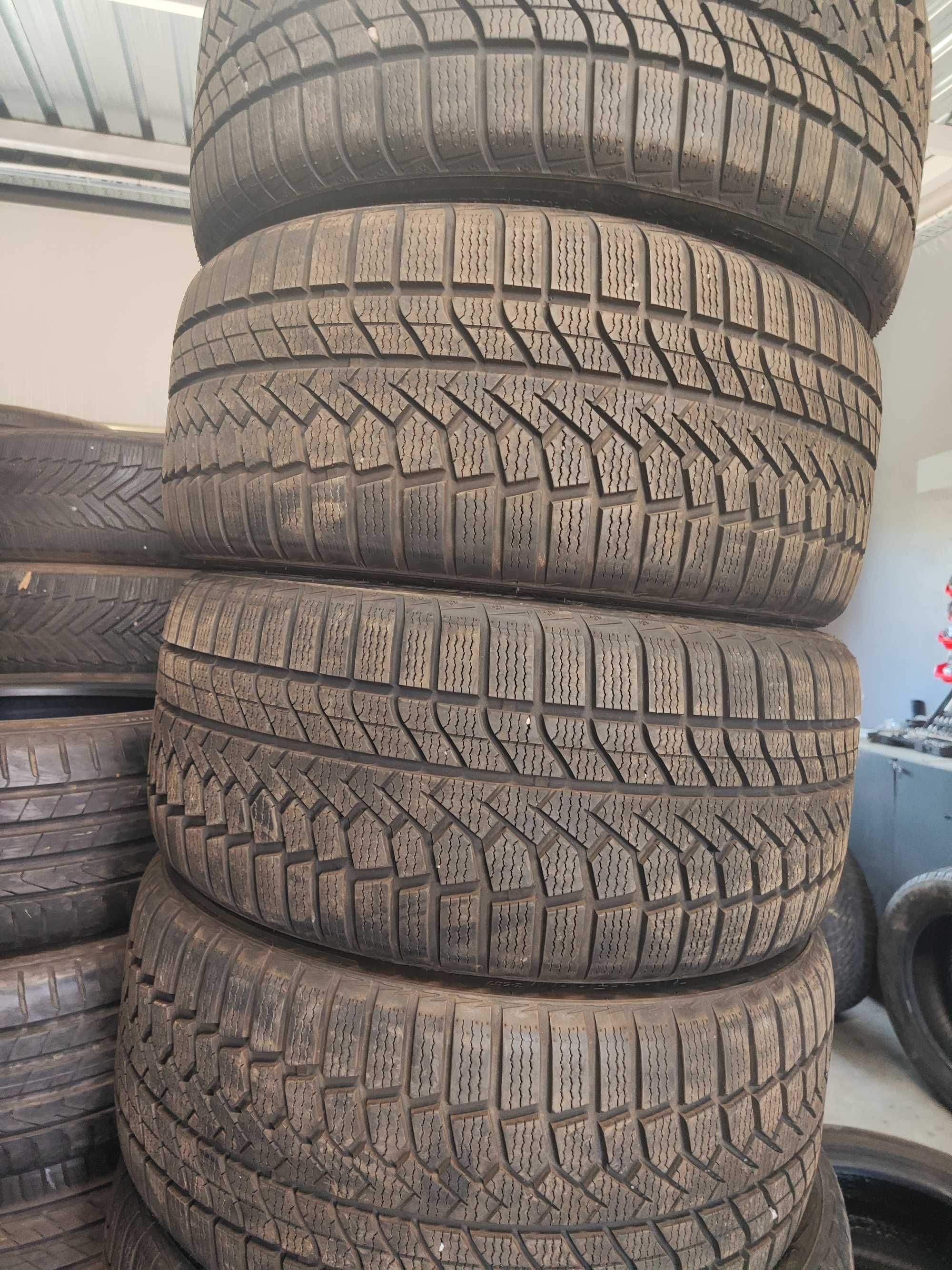 4бр.зимни гуми 235/35/19 Goodride