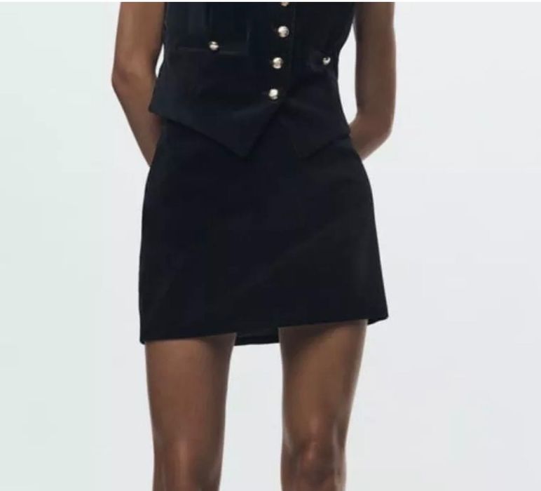 Оригинална Пола Zara Чисто Нова M