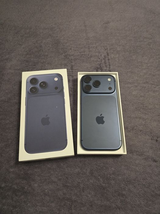 Vand/Schimb Iphone 17 pro/256 deep blue