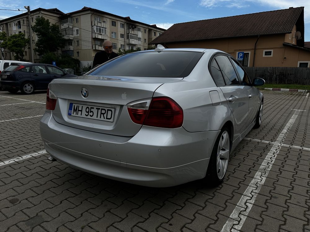 BMW  320D Seria 3 Negociabil !!