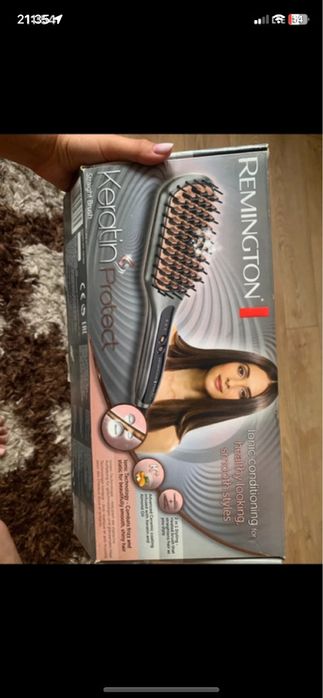 Placa de indreptat parul cu keratina