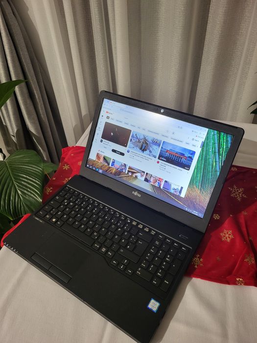 Laptop Fujitsu A357 intel i3 gen 6 ssd 16gb ram ddr4