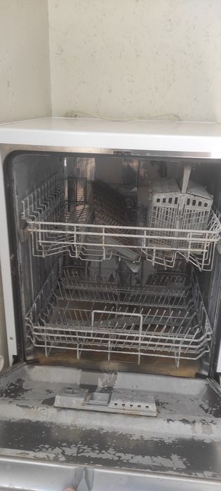 Продам посудомоечная машина.