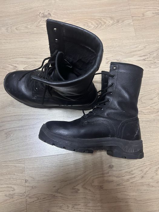 Берцы продам в хорошем состояние