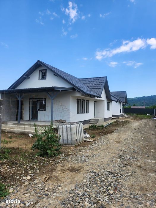 Casa noua cu 3 camere in Rusi Ciutea