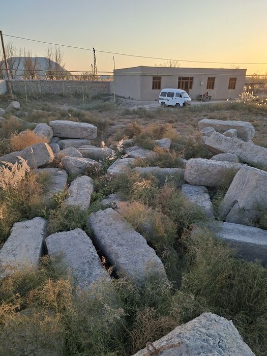 Жой орни сотилади 400кв²