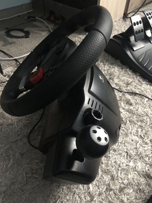 !СПЕШНО! Волан с педали logitech