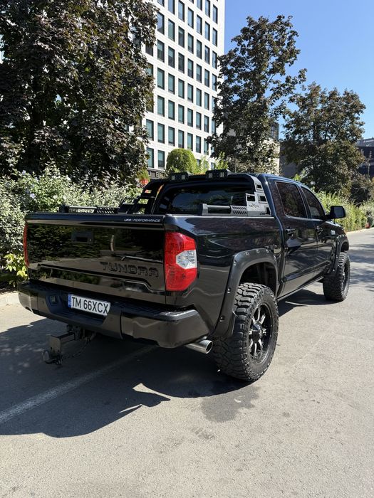 Toyota Tundra PLATINUM