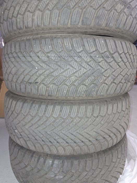 Set 4 anvelope Iarna - 650 lei