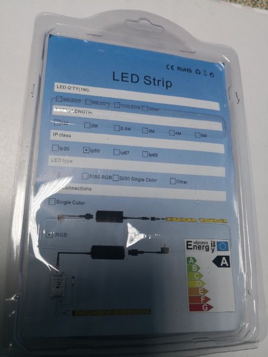 Rola leduri rgb multicolor 3 m sau 5 m cu alimentare si telecomanda