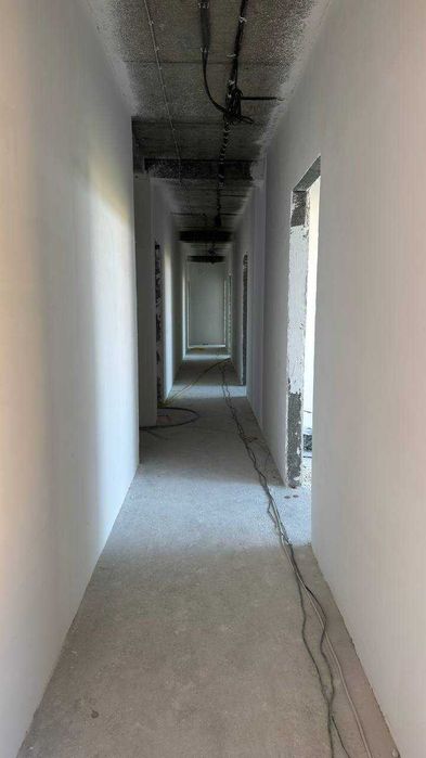 Аренда/Продажа В новом Бизнес Центре