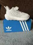 Детски маратонки Adidas 22 номер