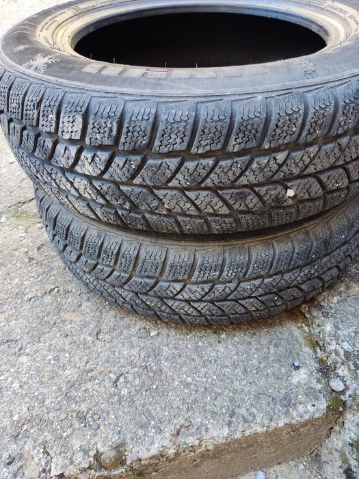 Зимни гуми 165/70r14 стар дот