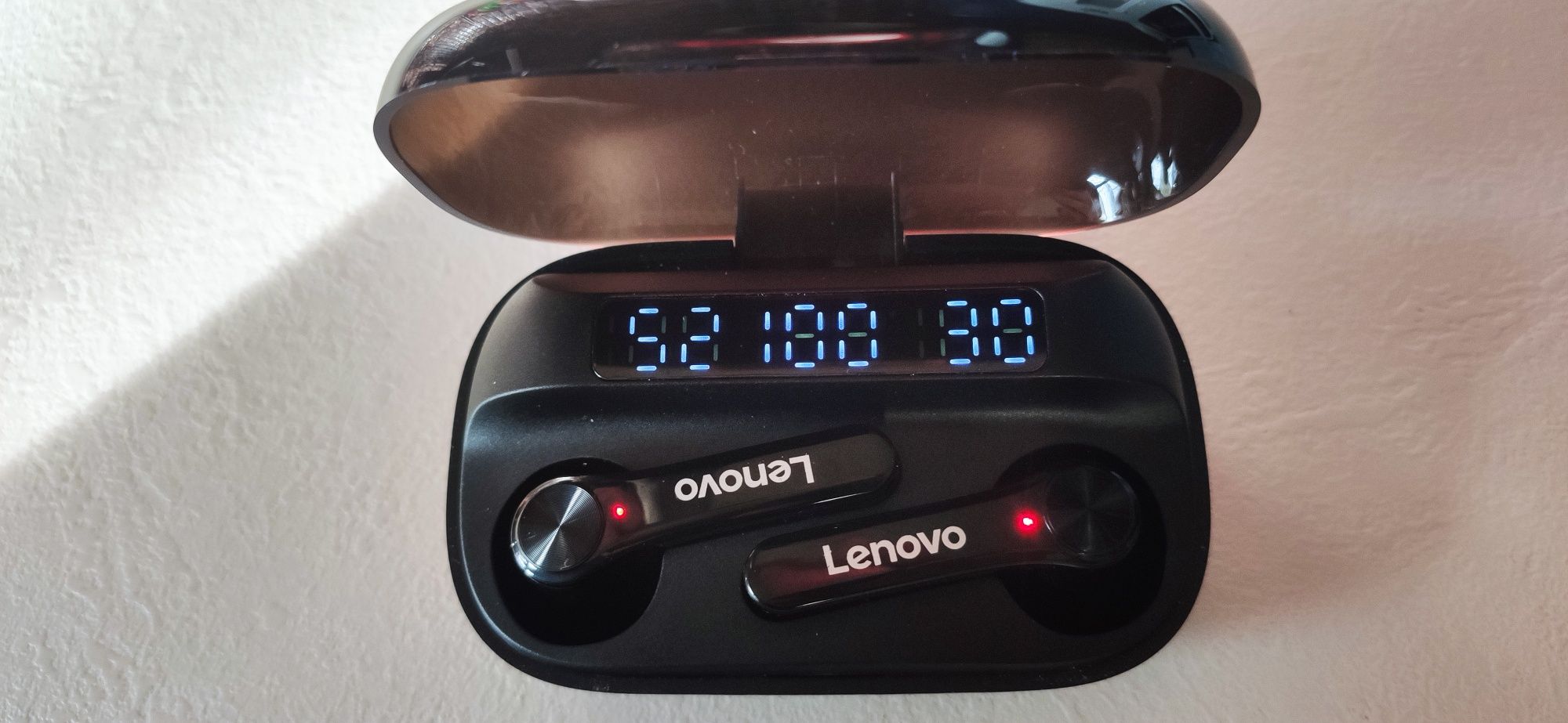 Bluetooth хендсфри стерео слушалки Lenovo QT81