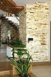 Piatra naturala travertin scapitat interior exterior