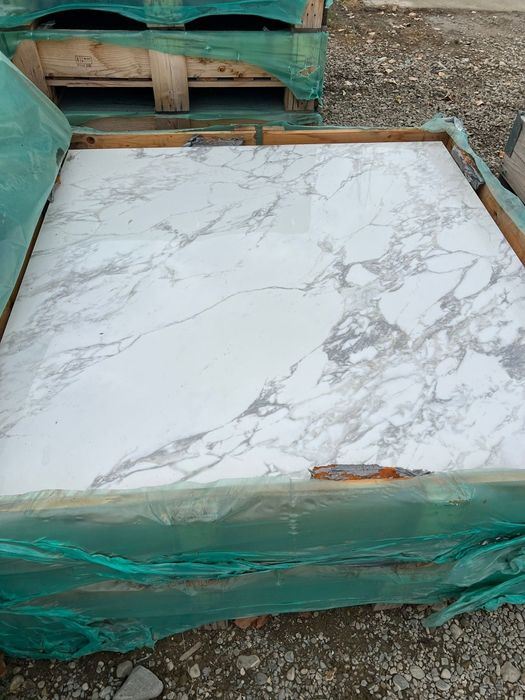 Oferta!!! Gresie/Faianta 160x160 cm