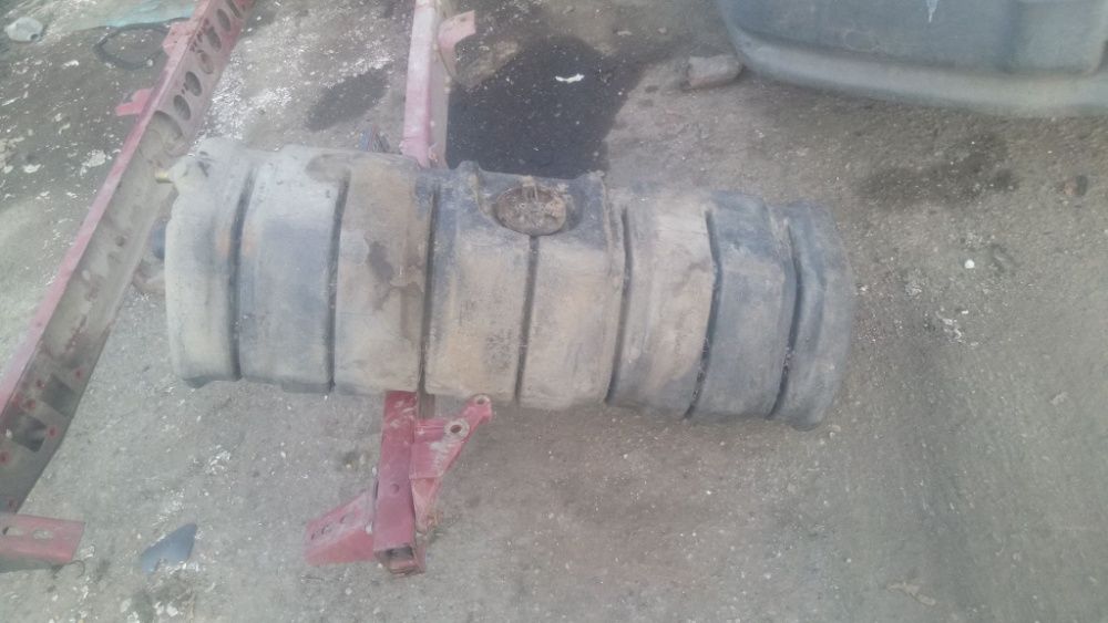 Rezervor mare 90 L, complet Iveco Daily 2000 - 2016 dezmembrez piese