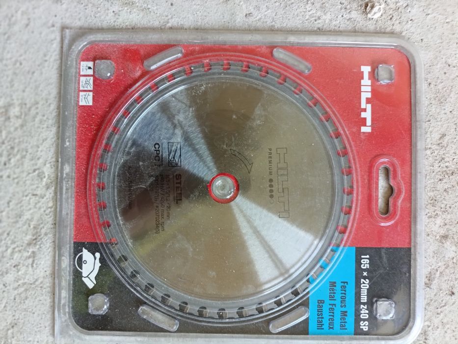 Panza circular metal hilti