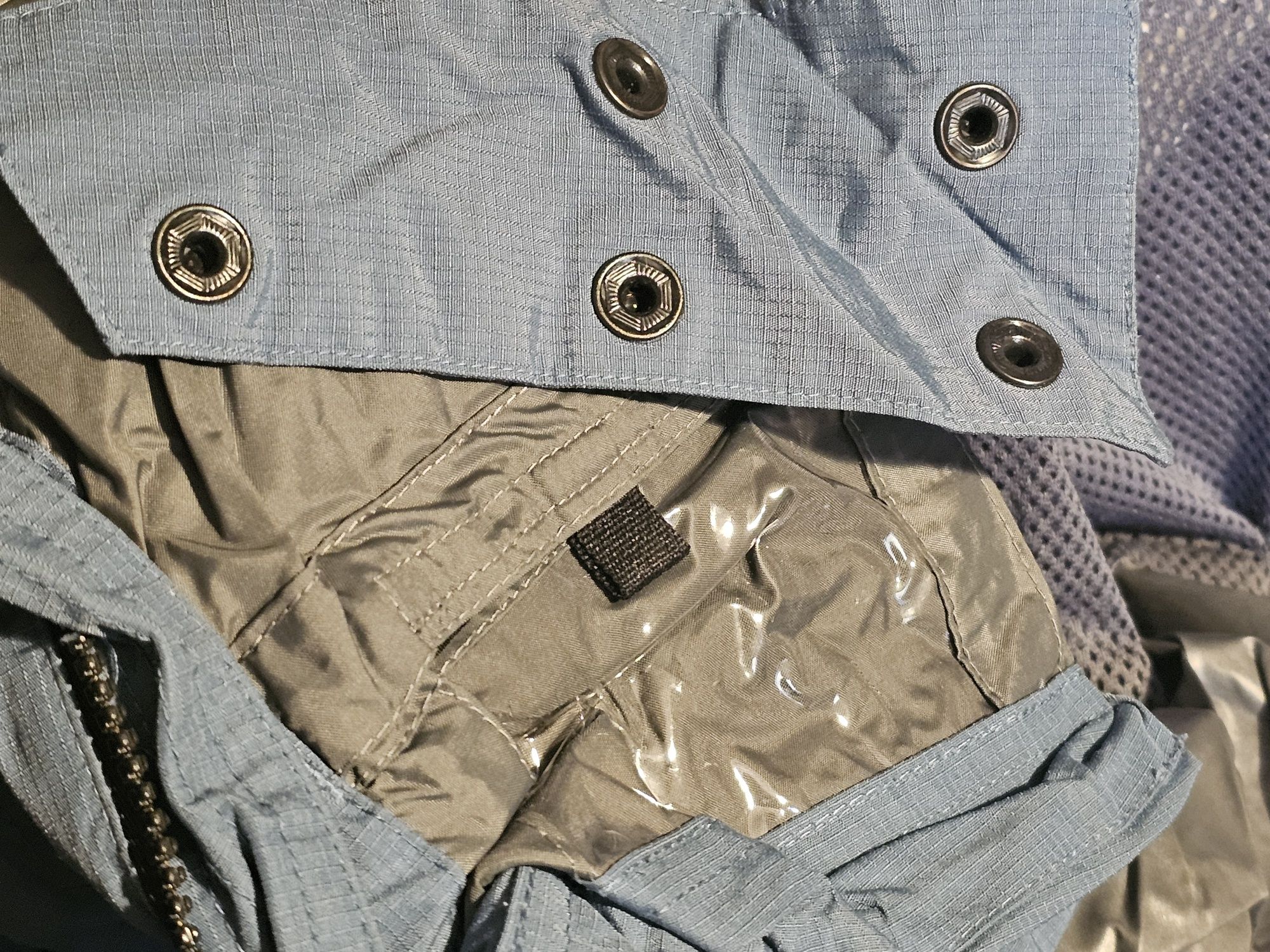Дамско зимно яке Helly Hansen
