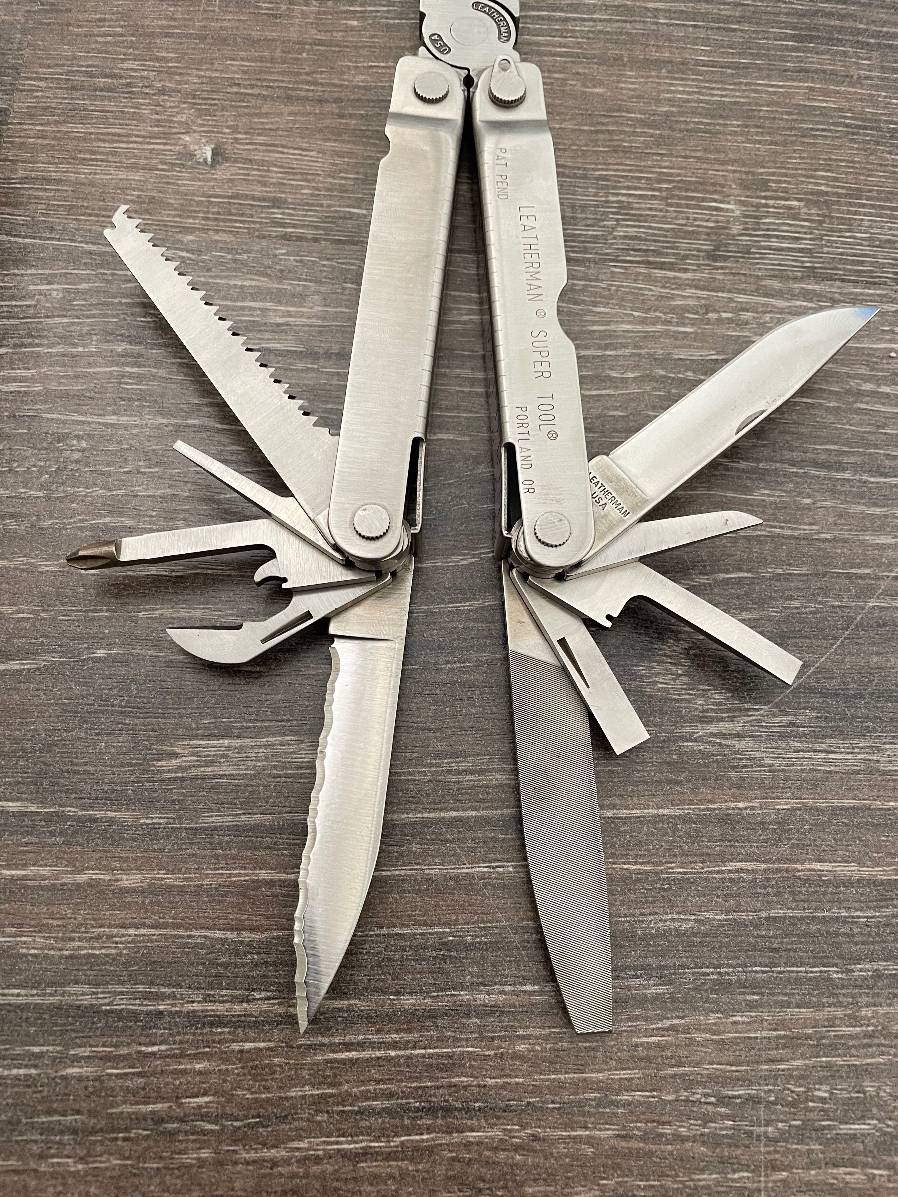 Leatherman supertool 1999 Мултифункционален
инструмент