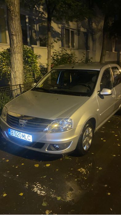 Dacia logan 1.2 2009 Laureat