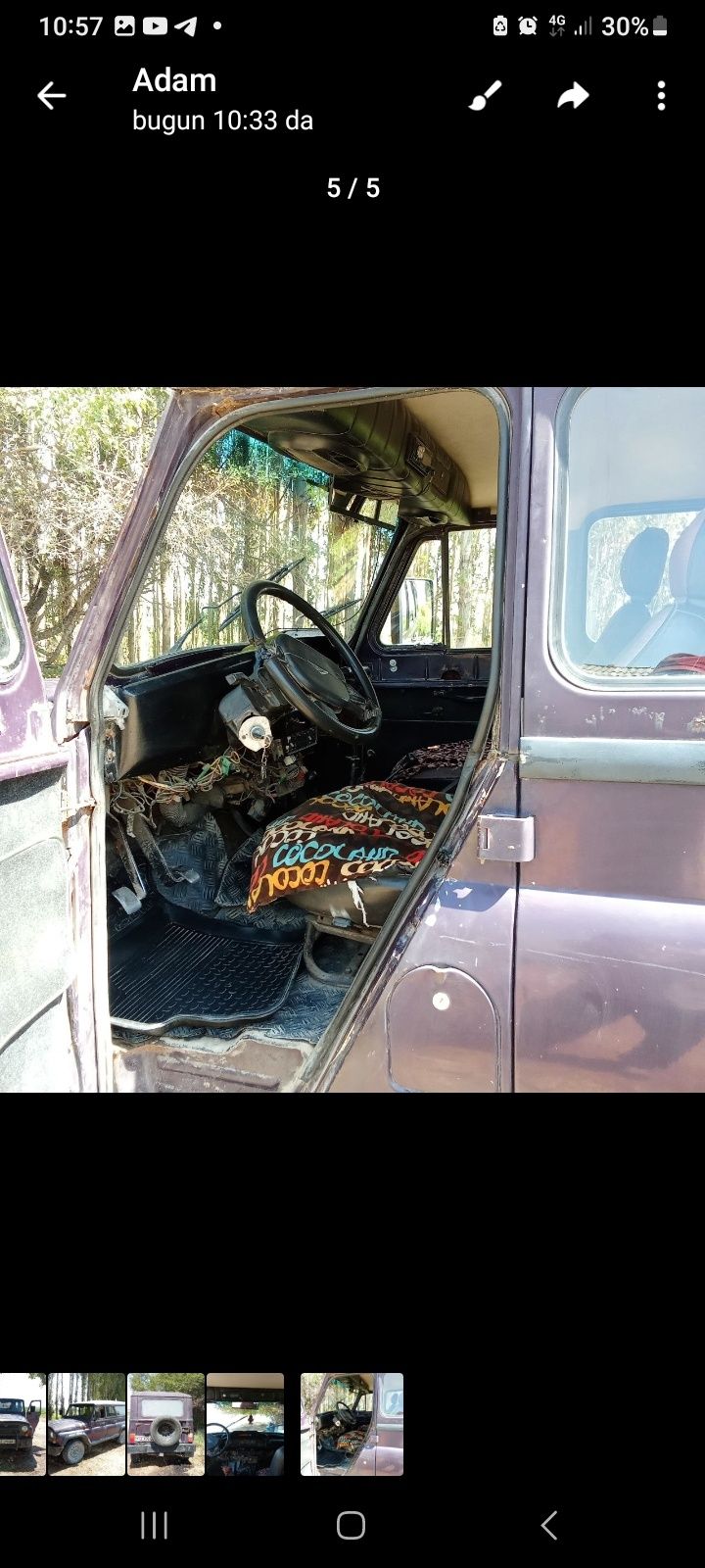 Uaz mashina sotiladi