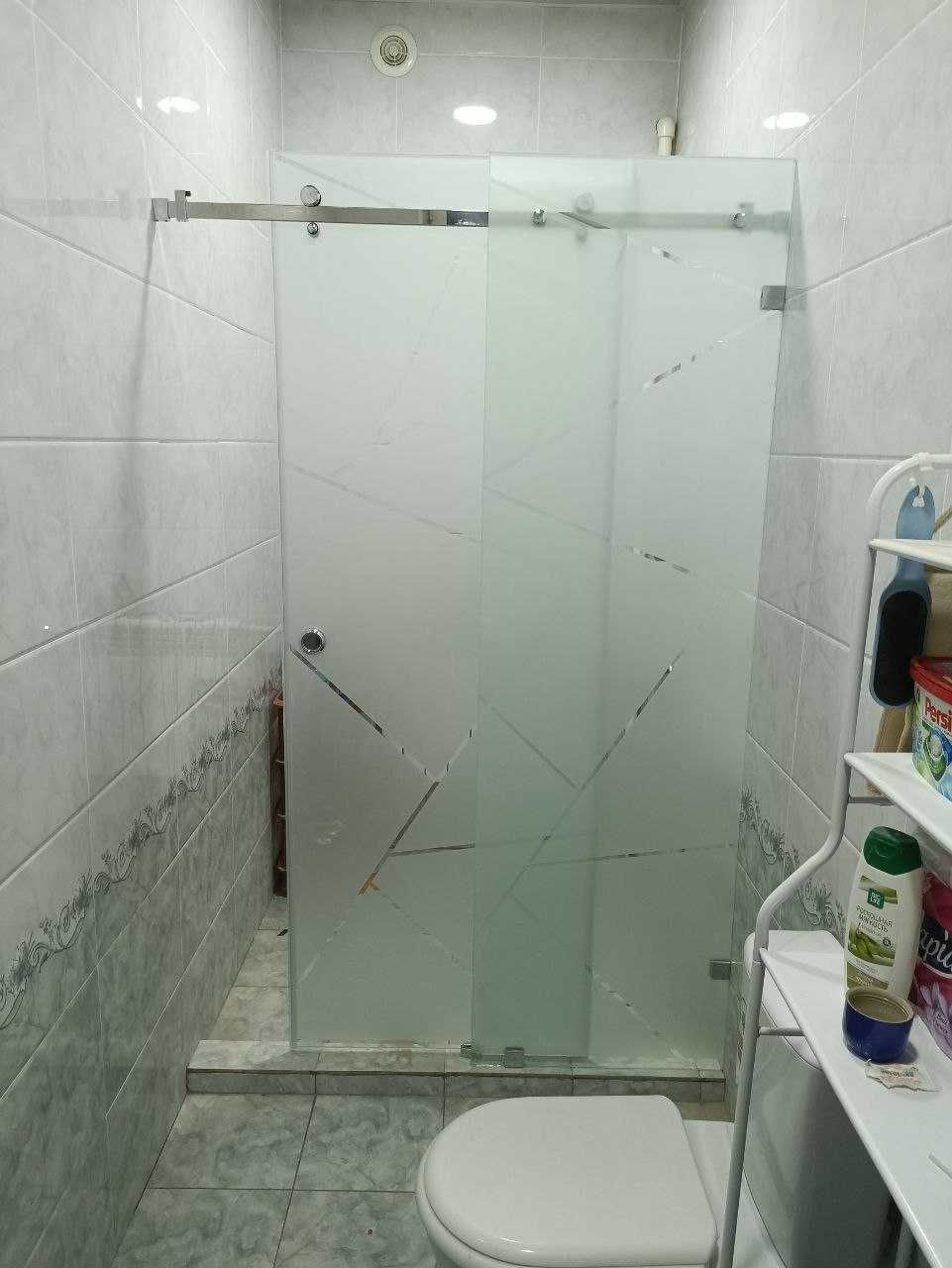 Изгатовлаем стекляние душавой кабина