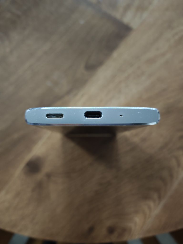 Sony Experia XA2