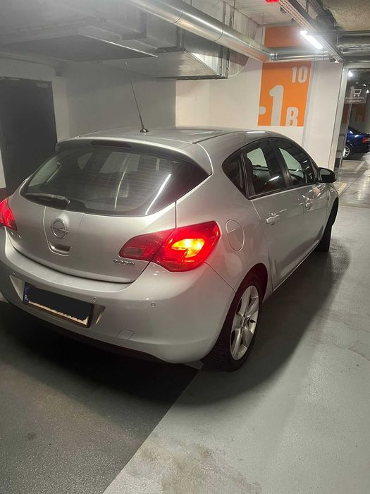 Opel Astra J 2012 • 1.3 CDTI ecoFLEX