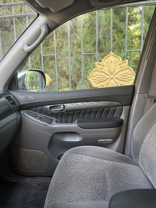 Prado 120 sotiladi xolati mator karobka ideal  qarab xaydalgan moshina