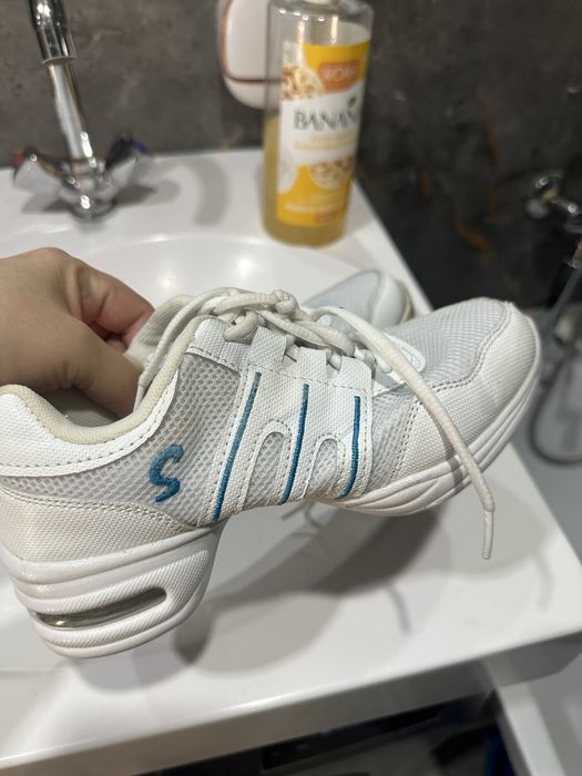 Продам джазовки для танцев