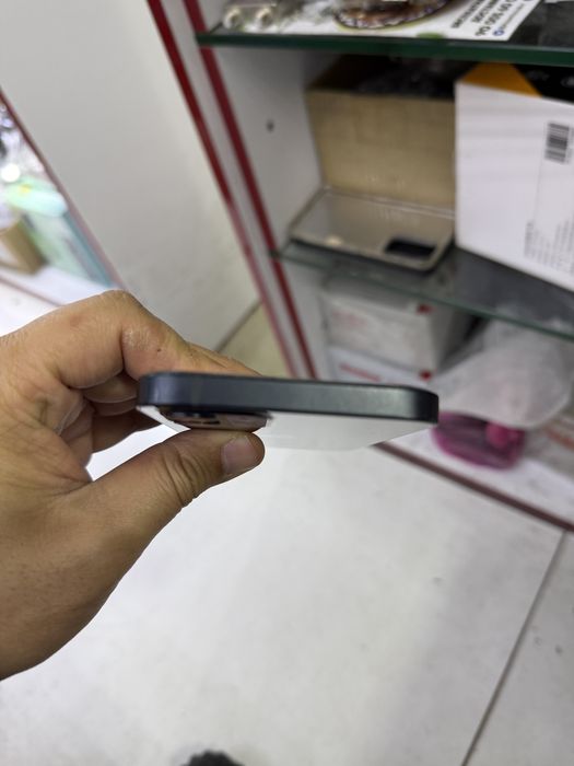 iphone 12 idial holatda 128 gb karopka dakument