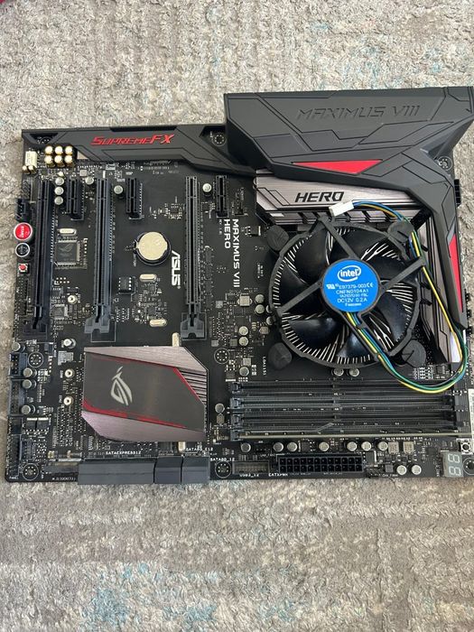 Материнская плата ASUS MAXIMUS 8 SuprimeFX,   блок ZUMAX 2000, 1850