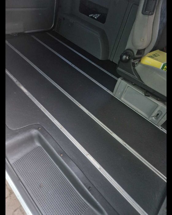 Opel Vivaro Life(westfalia) ,7 locuri ,2,5 Diesel